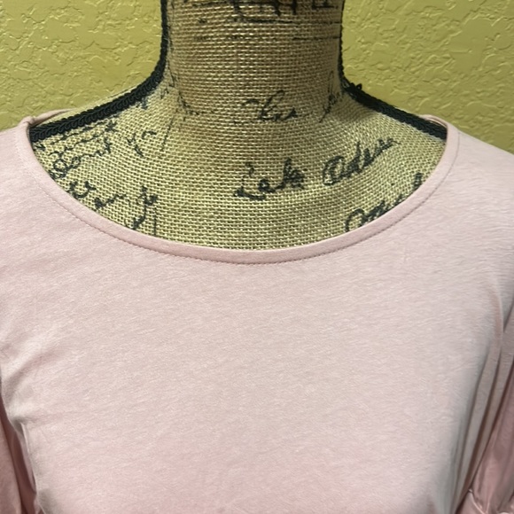 Pink Relaxed Pleated Blouse - Picture 3 of 7